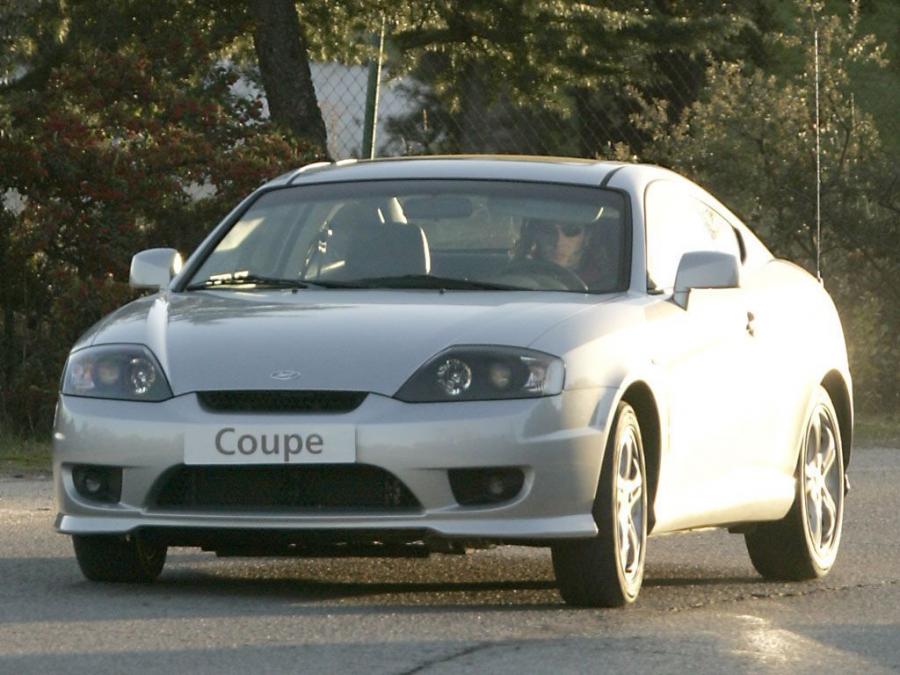  Hyundai Coupe 2005 года  (фото 15 из 16)
